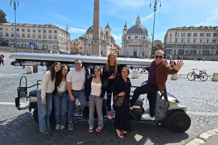 Explore Rome’s Highlights by Golf Cart: 3-Hour Small-Group City Tour