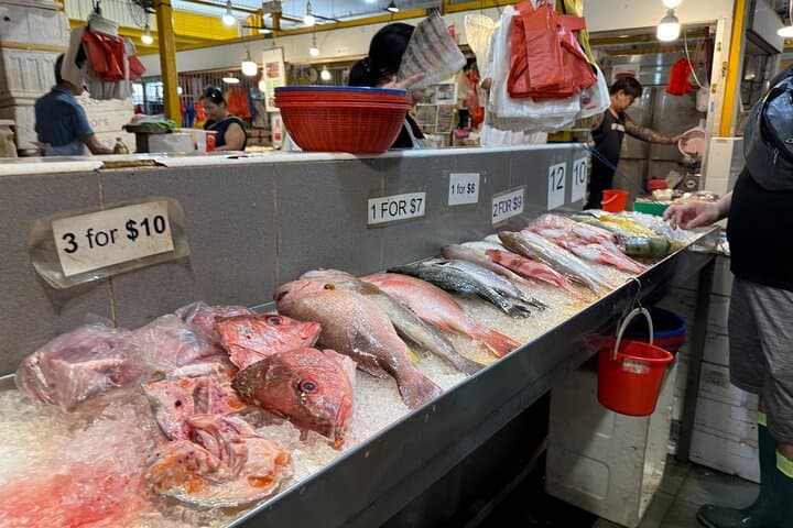 Market-2-Makan! Singapore Wet Market-to-Kitchen Cooking Experience photo 4