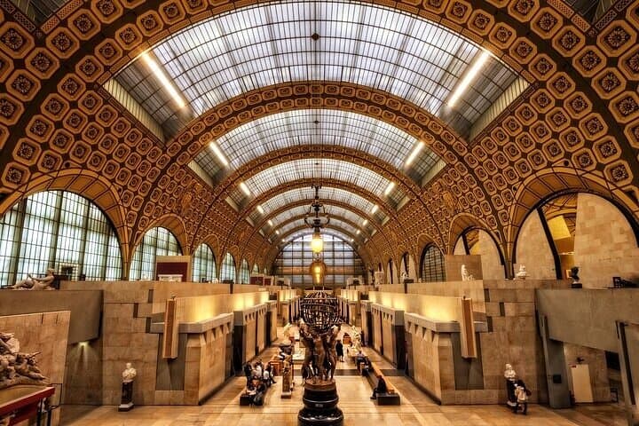 Inside the Louvre: Paris Walking Tour with Optional Breakfast & Seine Cruise photo 3