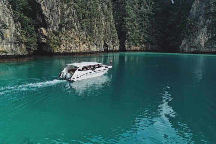 Speedboat Day Trip to Phi Phi: Maya Bay & Bamboo Island photo 4