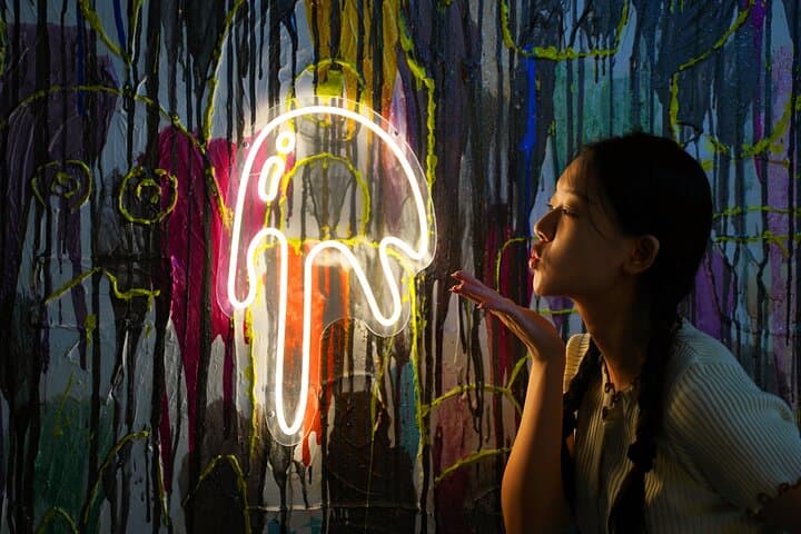 Glow Painting NYC: Paint-in-the-Dark UV Art Class Experience photo 6
