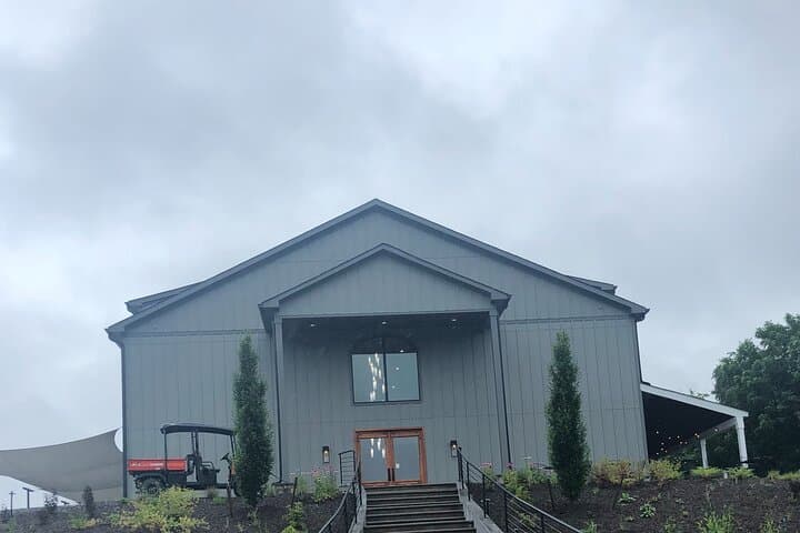 Northern Virginia Luxury Winery Excursion: Private Three‑Winery Tour photo 5