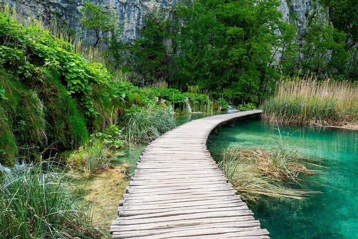 Plitvice Lakes Private Day Trip from Zadar — Turquoise Lakes & Waterfalls photo 3