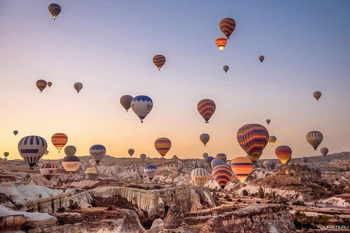 Sunrise Balloon Flight Over Cappadocia's Fairy Chimneys photo 4