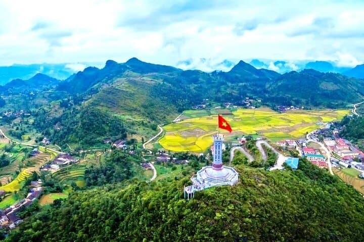 Ha Giang Loop & Sa Pa: 6-Day Motorcycle and Homestay Adventure in Northern Vietnam photo 2