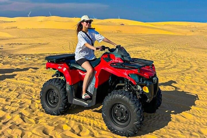 Mui Ne Sand Dunes Jeep Tour: Sunset, Sandboarding & Fairy Stream photo 2