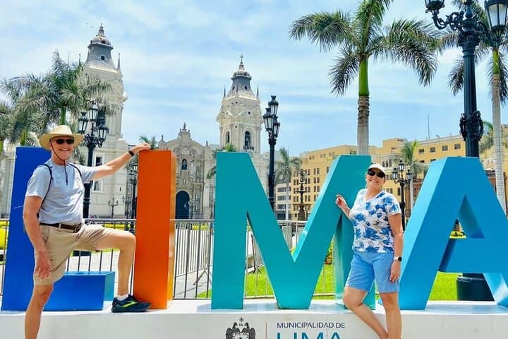Lima Colonial and Modern Circuit — Guided City Tour of Historic Center & Miraflores photo 2