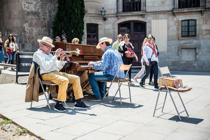 Walk the Gothic Quarter: 2-Hour Historical Walking Tour of Barcelona's Old City photo 4
