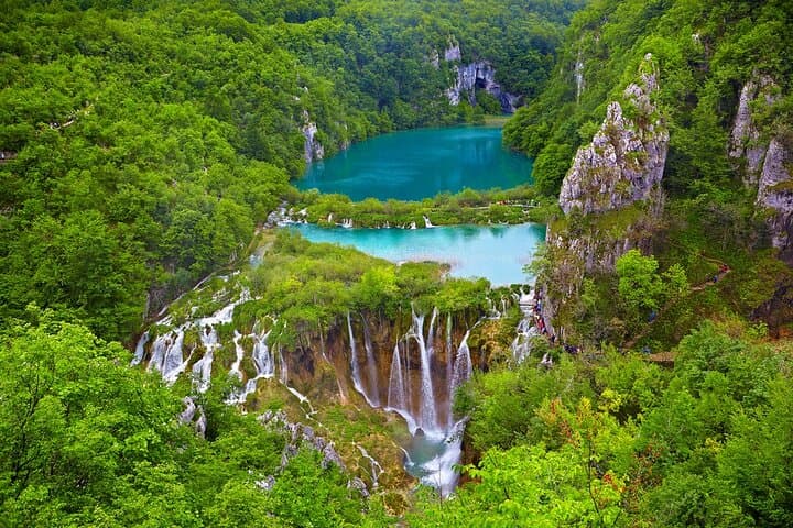 Private Plitvice Lakes day tour from Split — UNESCO waterfalls & boardwalks photo 2
