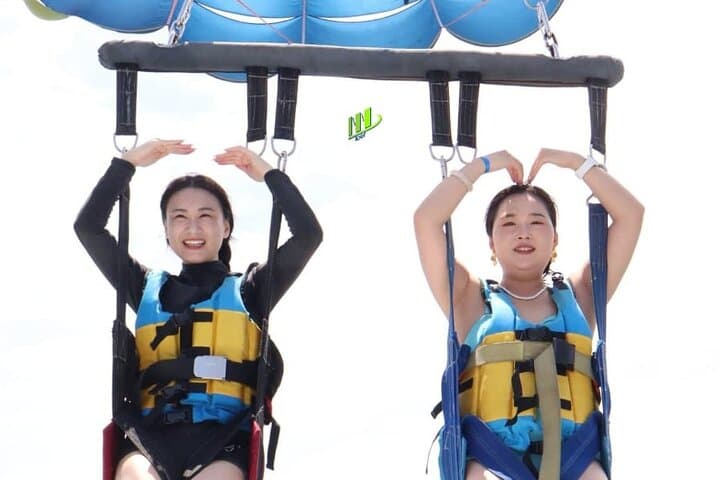 Thrill Trio: Parasailing, Flying Fish & Sea Walking in Nusa Dua photo 3