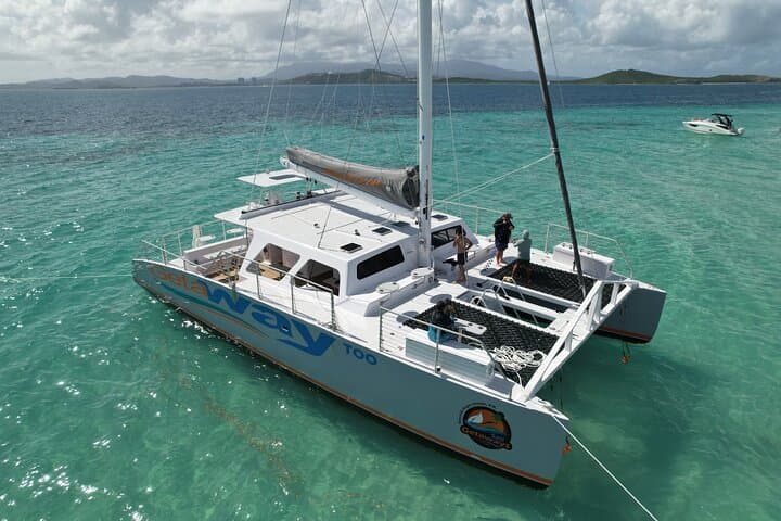 Icacos Catamaran Day Sail: All‑Inclusive Beach, Snorkel & Waterpark Experience photo 4