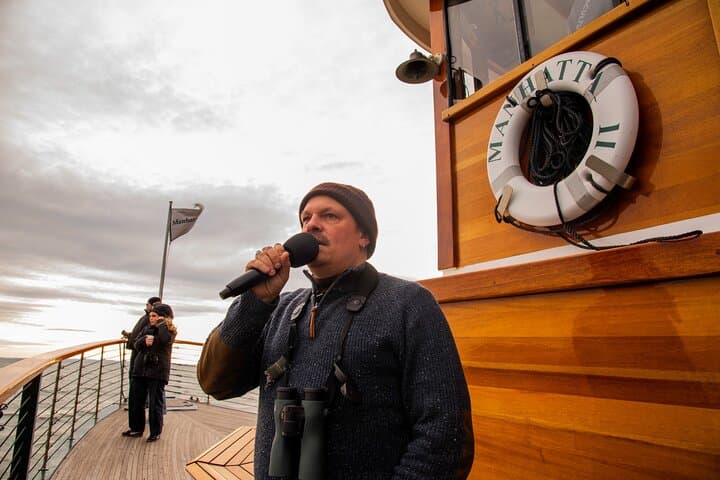 Winter Seal Cruise: NYC Sightseeing & Wildlife Boat Tour from Chelsea Piers photo 6