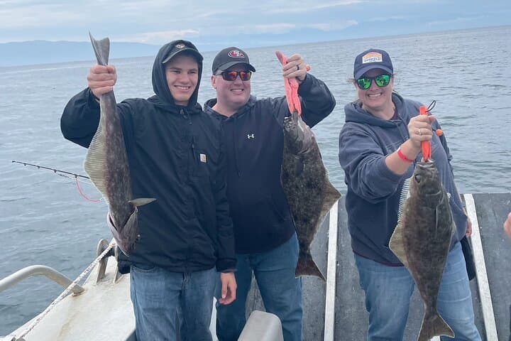 Halibut Fishing Charter at Icy Strait Point — Alaska Day Trip for Humpbacks & Deep-Sea Halibut photo 4