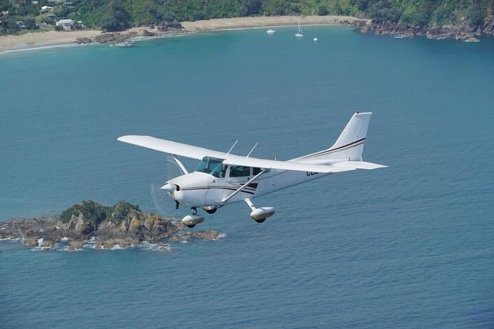 Hauraki Gulf & Auckland City Scenic Flight — Waiheke, Rangitoto and Sky Tower Views
