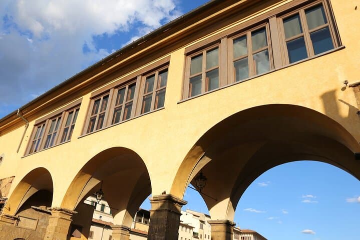 Private Guided Vasari Corridor and Uffizi Gallery Tour — Exclusive Florence Experience photo 3