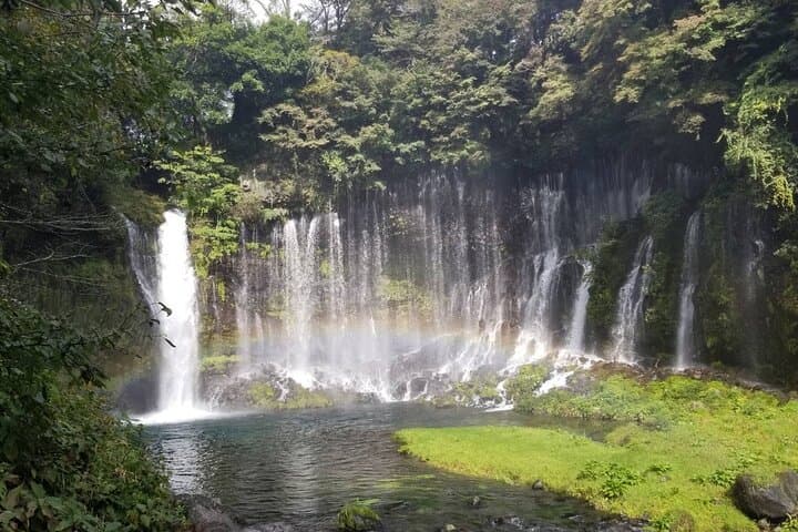 Mt Fuji Day Tour from Shimizu Port: Lake Tanuki, Shiraito Falls & Sengen Shrine photo 4