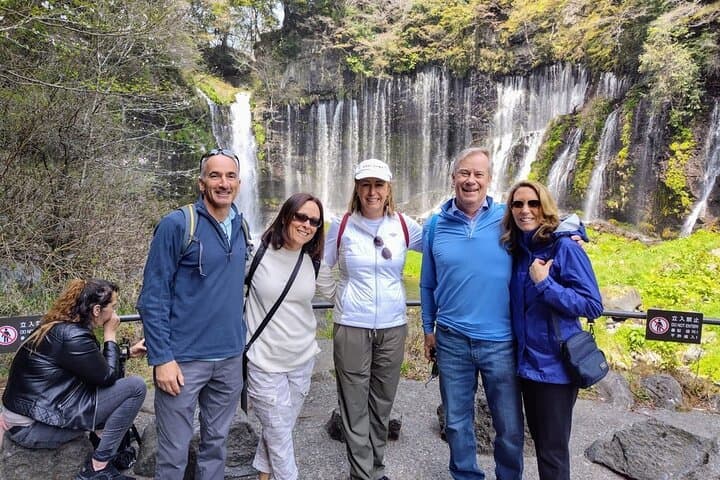 Mt Fuji Day Tour from Shimizu Port: Lake Tanuki, Shiraito Falls & Sengen Shrine photo 5