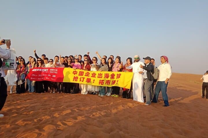 Dubai Desert Safari Evening: Dune Bashing, BBQ Dinner & Live Entertainment photo 3