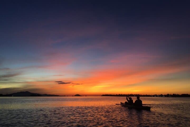 Sunset Kayak Through Hoi An's Lantern Town: Guided Paddle at Golden Hour photo 6