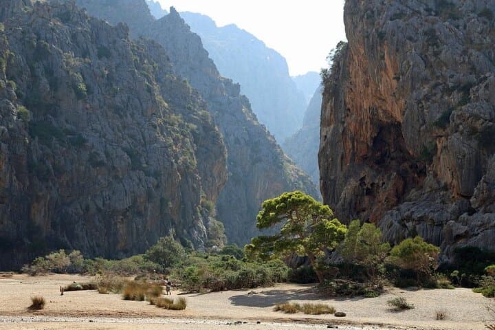 Self-Guided Mallorca Audio Tour: Drive or Walk the Island's Highlights