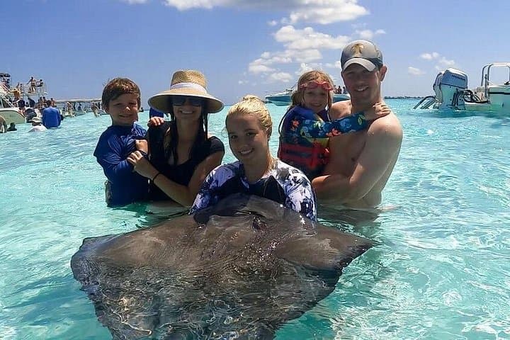 Stingray City & Coral Garden Snorkel on a 50ft Catamaran — Grand Cayman photo 1