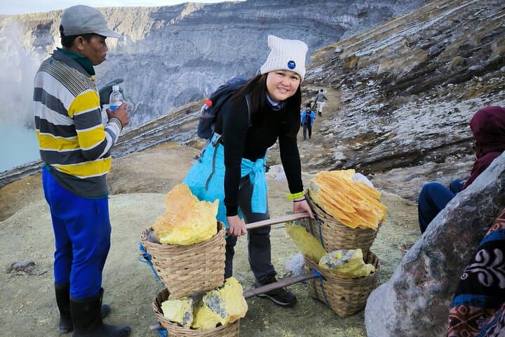 East Java in Four Days: Bromo Sunrise, Ijen Blue Flames & Tumpak Sewu Falls photo 6