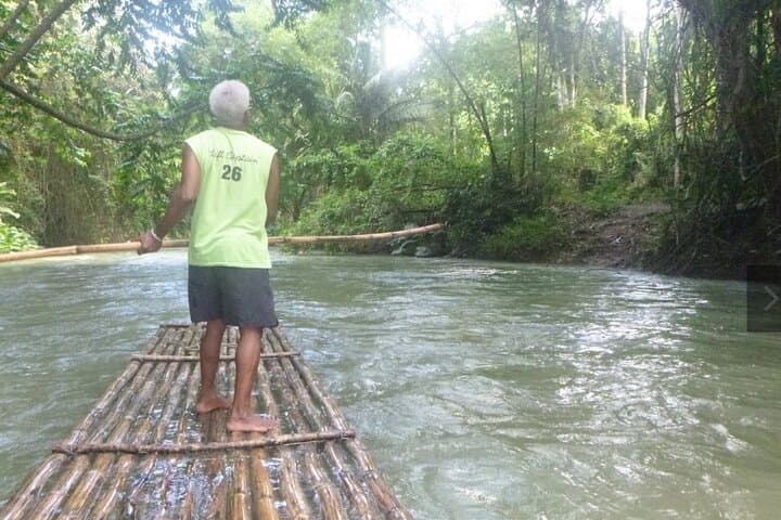 Private Martha Brae Bamboo Rafting from Montego Bay — Hour-Long River Rafting Experience photo 2