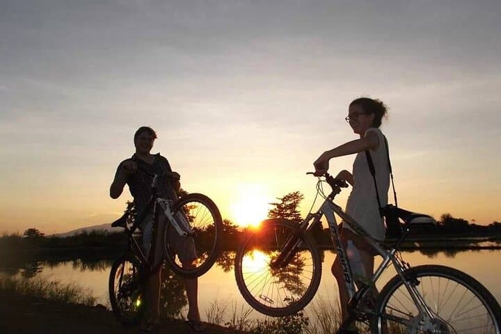 Sukhothai Evening Countryside Sunset Cycling Tour