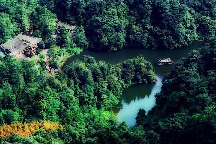 Explore Dujiangyan and Mount Qingcheng: Ancient Irrigation and Taoist Trails from Chengdu photo 6