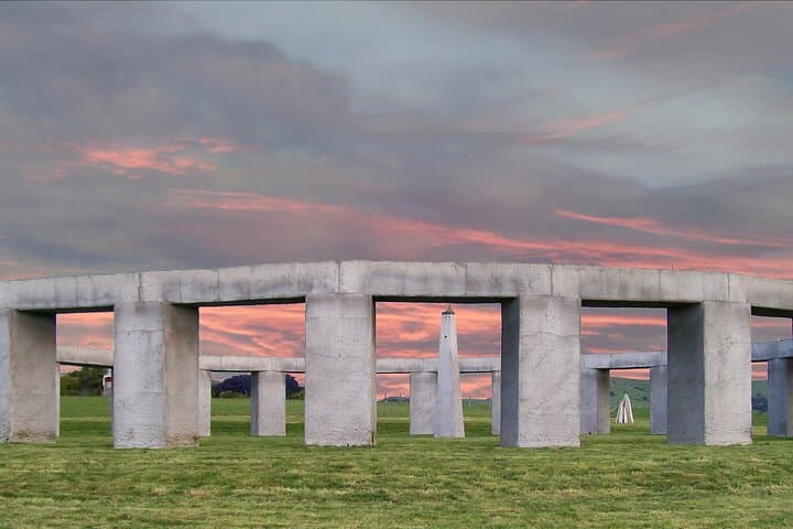 Sunset at Stonehenge Aotearoa: Guided Astronomy & Māori Starlore Tour photo 2