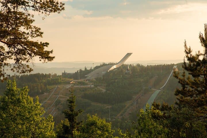 Vettakollen Summit Hike: Best Oslofjord View & Trail Guide photo 2