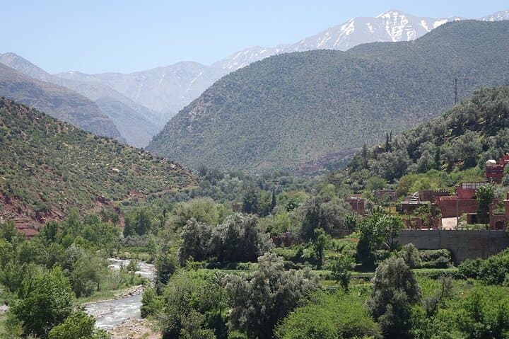 Full-Day Atlas Mountains Ourika Oukaimeden and Three Valleys — All-Inclusive photo 5
