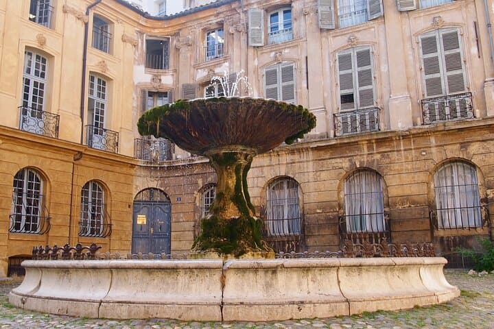 Toulon Shore Excursion: Aix-en-Provence and Cassis Day Trip