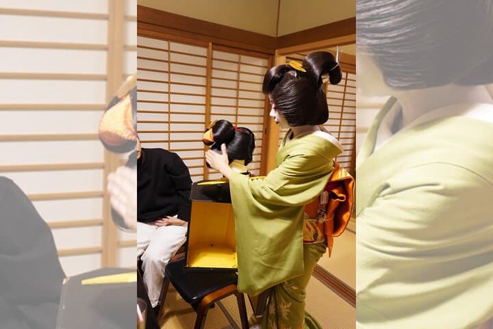 Interactive Geisha Experience in Nara: Ozashiki Games, Kimono & Sake Tasting photo 6