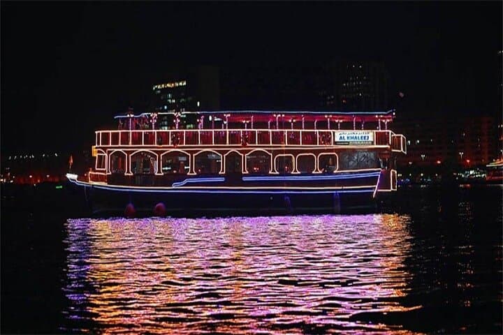 Luxury Dhow Dinner Cruise on Dubai Marina: Evening Buffet & Tanura Show photo 4