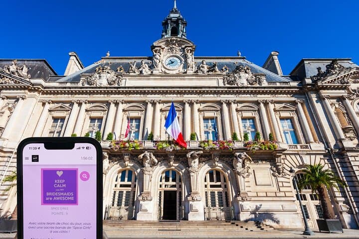 Tours City Challenge: Interactive Bachelor Party Game Through Historic Streets photo 4