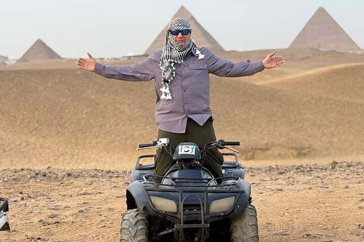 Private Pyramids of Giza Tour & Authentic Bazaar Experience photo 2