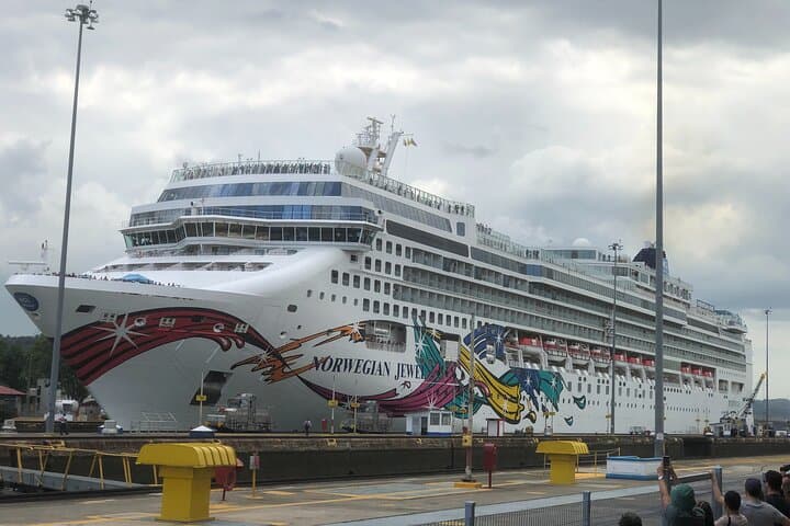 Panama Canal: Miraflores Visitor Center & Amador Causeway Highlights photo 3
