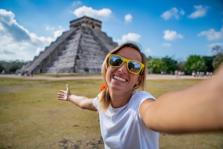 Chichén Itzá, Cenote Swim & Izamal Day Trip — From Mérida