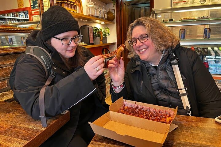 Dublin Donut Walking Tour: History, River Views & Artisan Bites photo 3