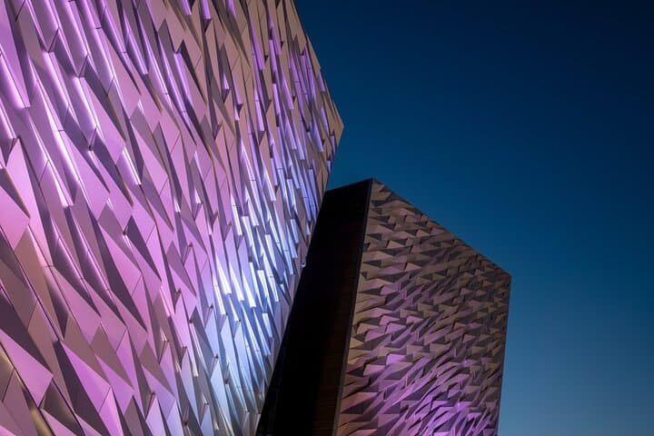 Explore Belfast in Five Hours: City Hall, Ulster Museum & Botanic Gardens photo 5