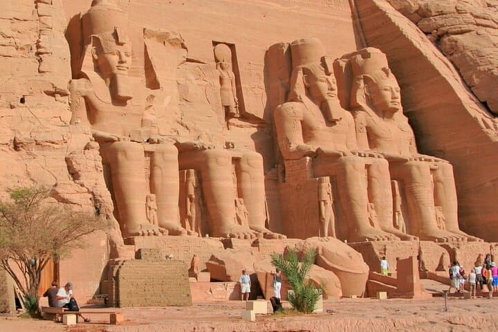 Cairo to Luxor: Valley of the Kings & Tutankhamun Day Trip photo 1