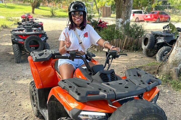 Montego Bay Excursion: Hidden Beaches, Scenic Drives & Local Flavors photo 2