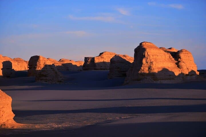 3-Day Private Silk Road Tour: Dunhuang, Mogao Grottoes & Han Dynasty Passes photo 2