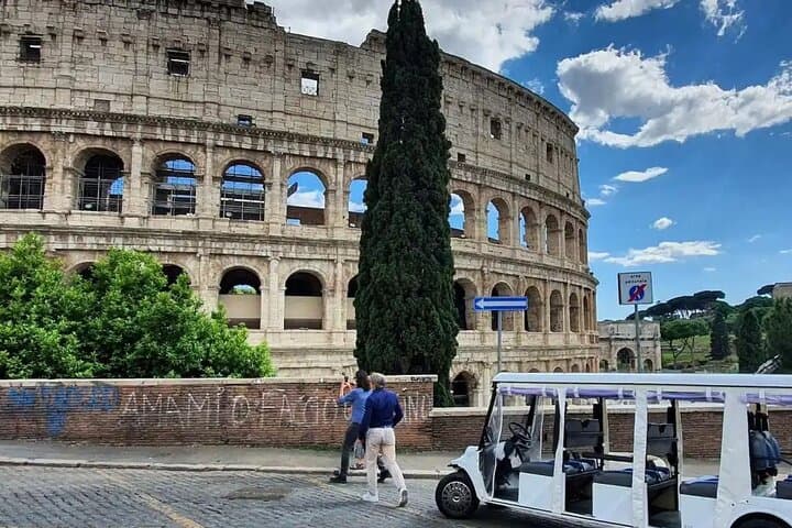 Rome on Wheels: Golf Cart Tour from Vatican to Piazza Navona photo 4