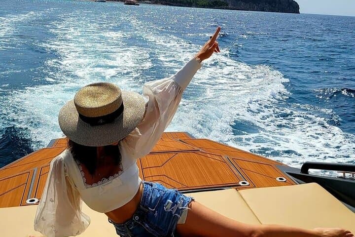 Blue Cave & Hvar Speedboat: 5-Island Day Trip from Split photo 6