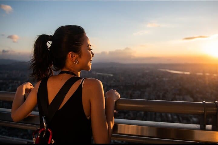 Taipei 101 Skyline 460: Open-Air Glass Deck Experience and Observation Tour photo 3