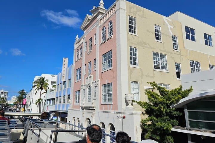 Miami Half-Day Open-Top Bus Tour and Biscayne Bay Cruise photo 4