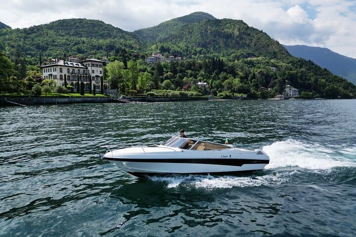 Private Bellagio Boat Tour: Luxury Cruise to Villa del Balbianello & Isola Comacina photo 6