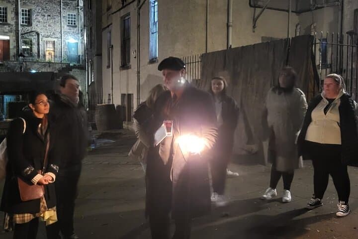 Haunted Histories: Edinburgh Old Town Ghost Walk on the Royal Mile photo 3